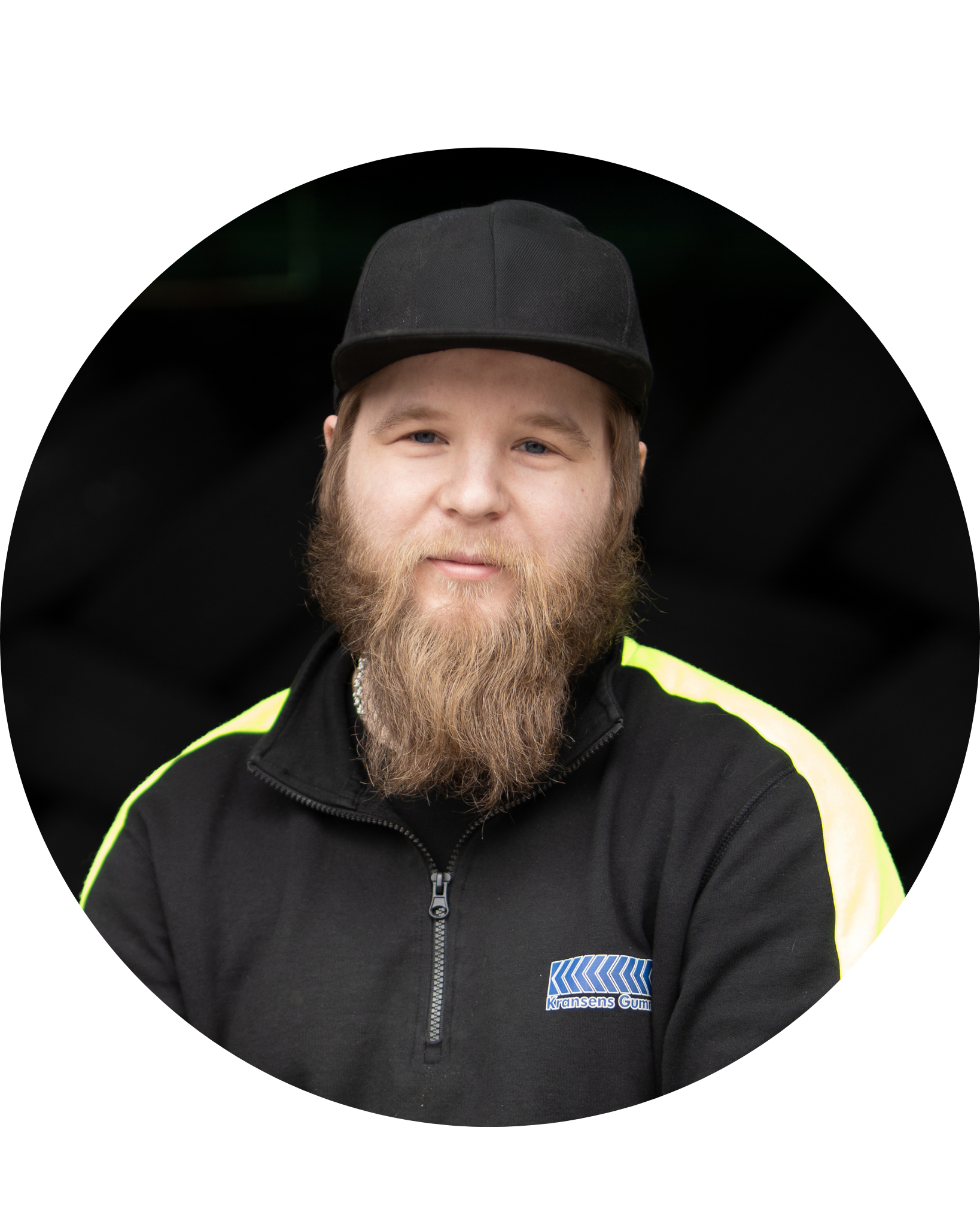 Profilbild_Mikael_2025.png