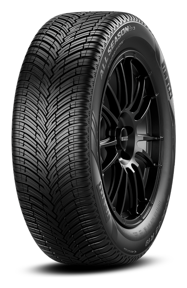 Pirelli Scorpion All Season SF3 allårsdäck för SUV och crossover, snett framifrån