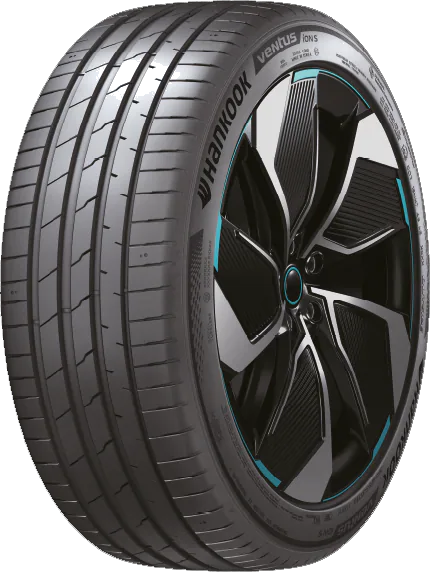 Hankook iON evo sommardäck, snett framifrån