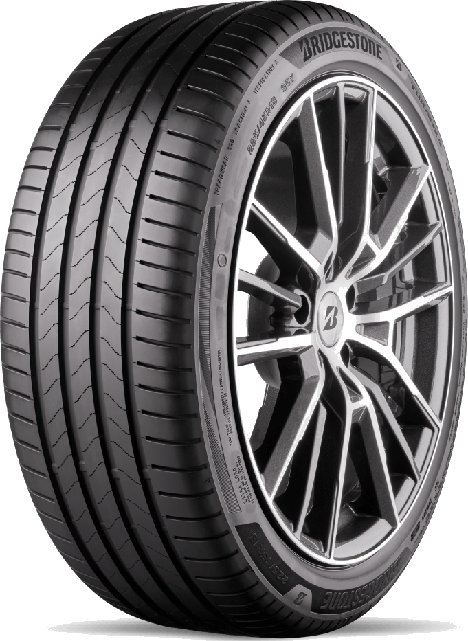 Bridgestone Turanza 6 ENLITEN sommardäck, snett framifrån