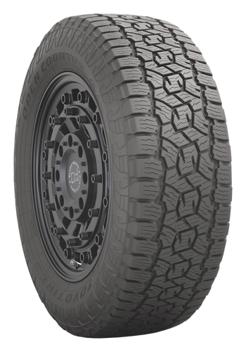 Toyo Open Country A/T III allårsdäck för SUV och 4x4 på väg och i terräng, snett framifrån